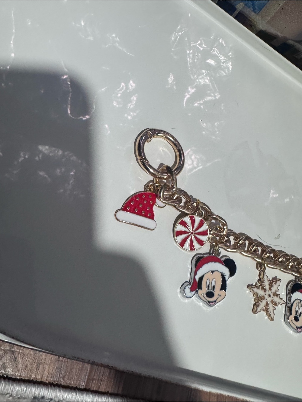 6.5” Disney purse chain - Picture 2 of 4
